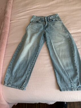 Zara Light Blue High-Rise barrel jeans